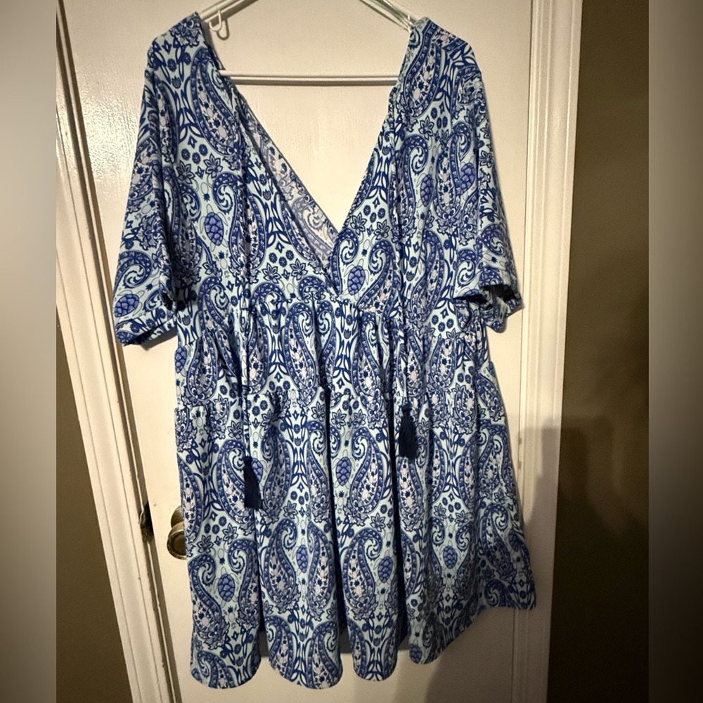 Women’s dress - blue - size L